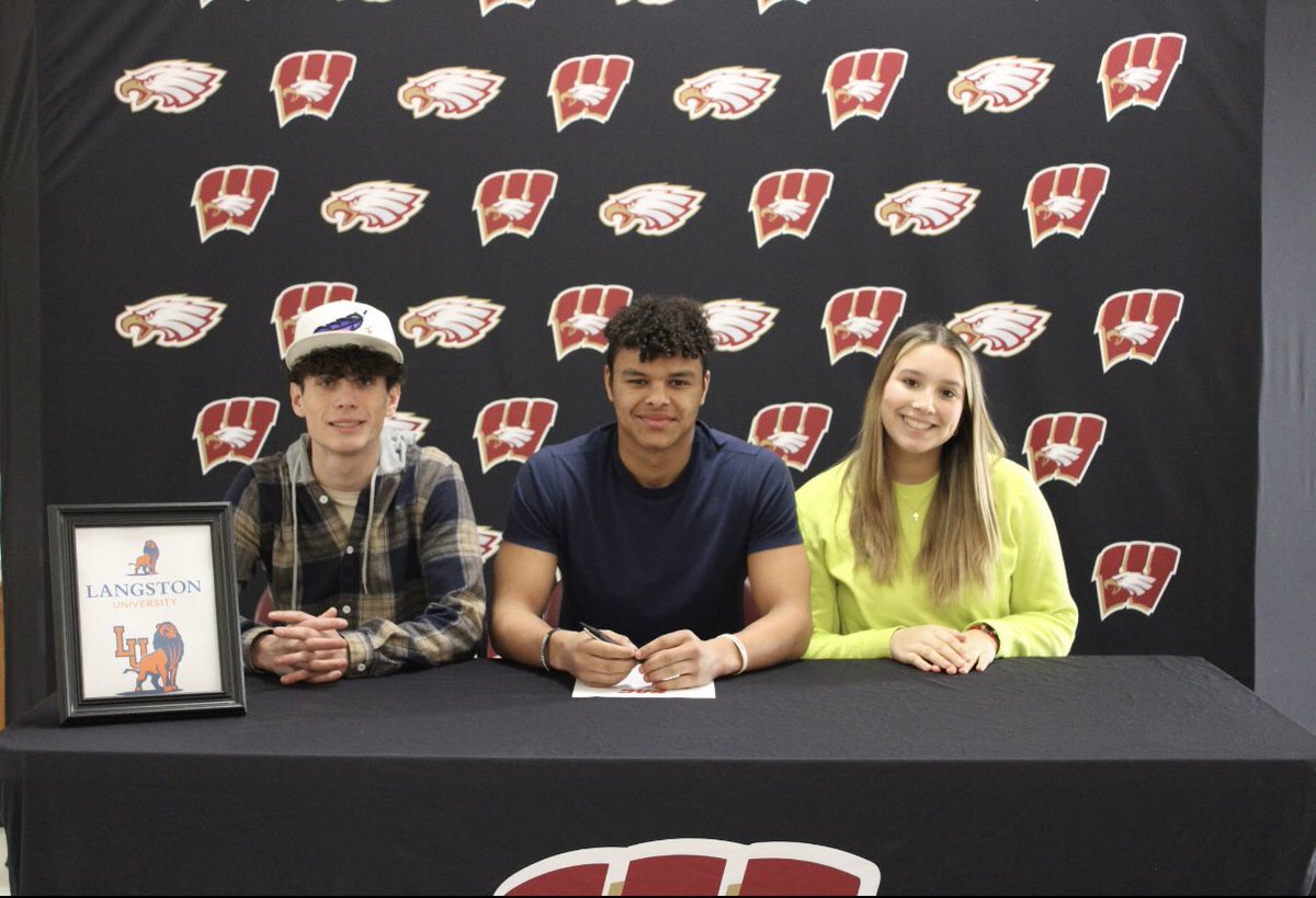 What a blessing! <a href="/PJ3sticks/">Pharis Jackson (PJ)</a> <a href="/LangstonLionsFB/">Langston Lions Football</a> @_CoachBerg <a href="/Quinton15121401/">Coach Q. Morgan</a> <a href="/CoachMikeCombs/">Coach Mike</a> <a href="/CoachParks79/">Charlie Parks</a> <a href="/Warner_Football/">Warner Eagle Football</a>