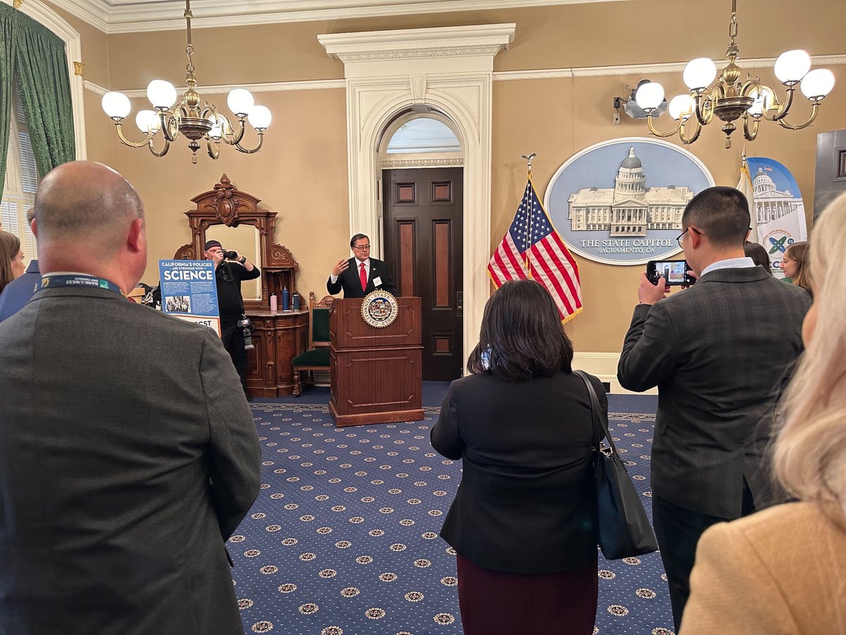 CCSTorg's tweet photo. HAPPENING NOW: The Science Translators Showcase is underway with @AsmMikeFong kicking things off.

Join us in Capitol 317 through 3:30pm PT. Snacks and coffee available!

#CCSTshowcase #CCSTweek #CAleg https://t.co/QRUYxlsVWM