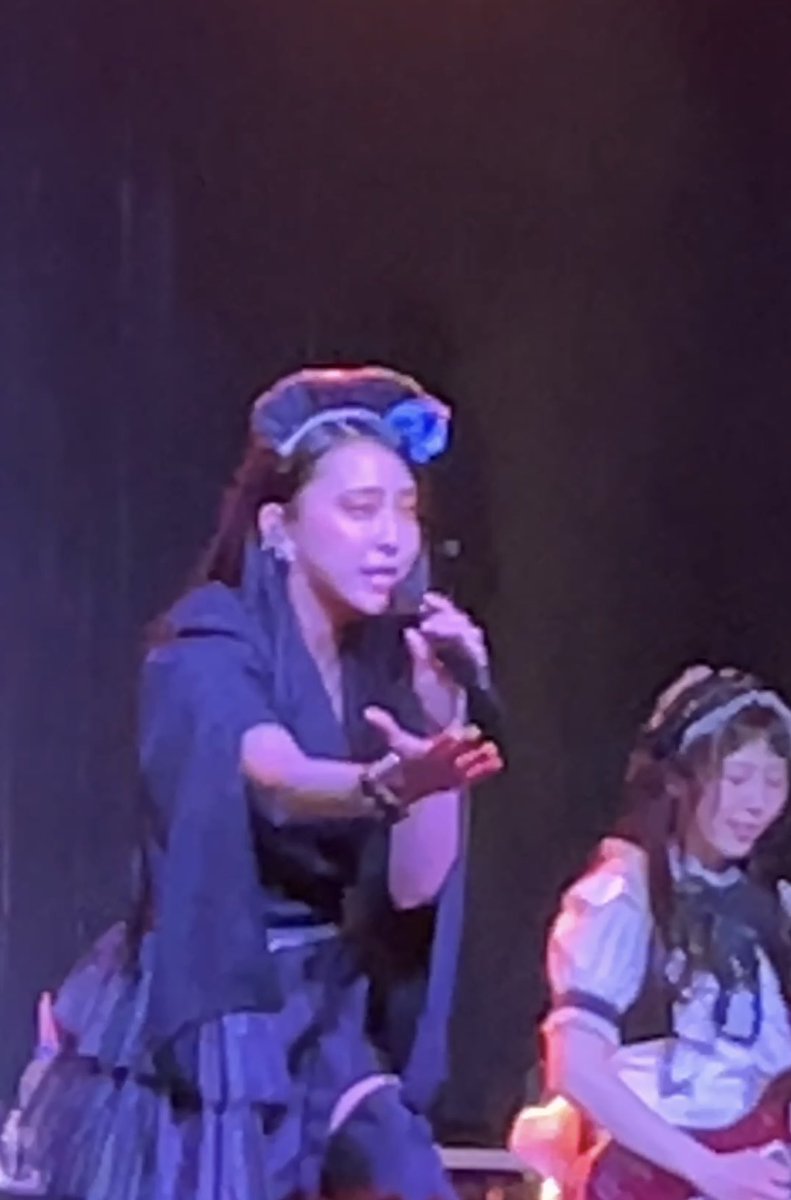 Luke20395027's tweet photo. Happy birthday 🎂🎂🎂🎂🎂 Saiki from ⁦@bandmaid⁩  hope you have amazing birthday 🥳 😊🤟🇯🇵 https://t.co/v2dZnAui27