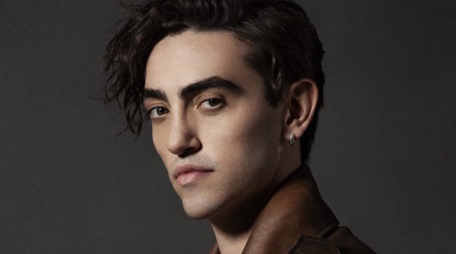 Ma è #TaleeQuale o #Sanremo24 ? Mahmood uguale a Michele Bravi 😂✈️