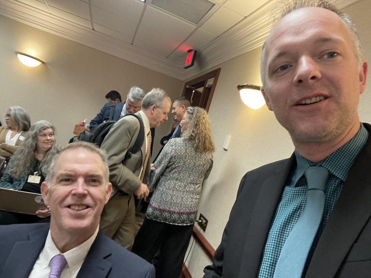 Joe Sneve tweet media