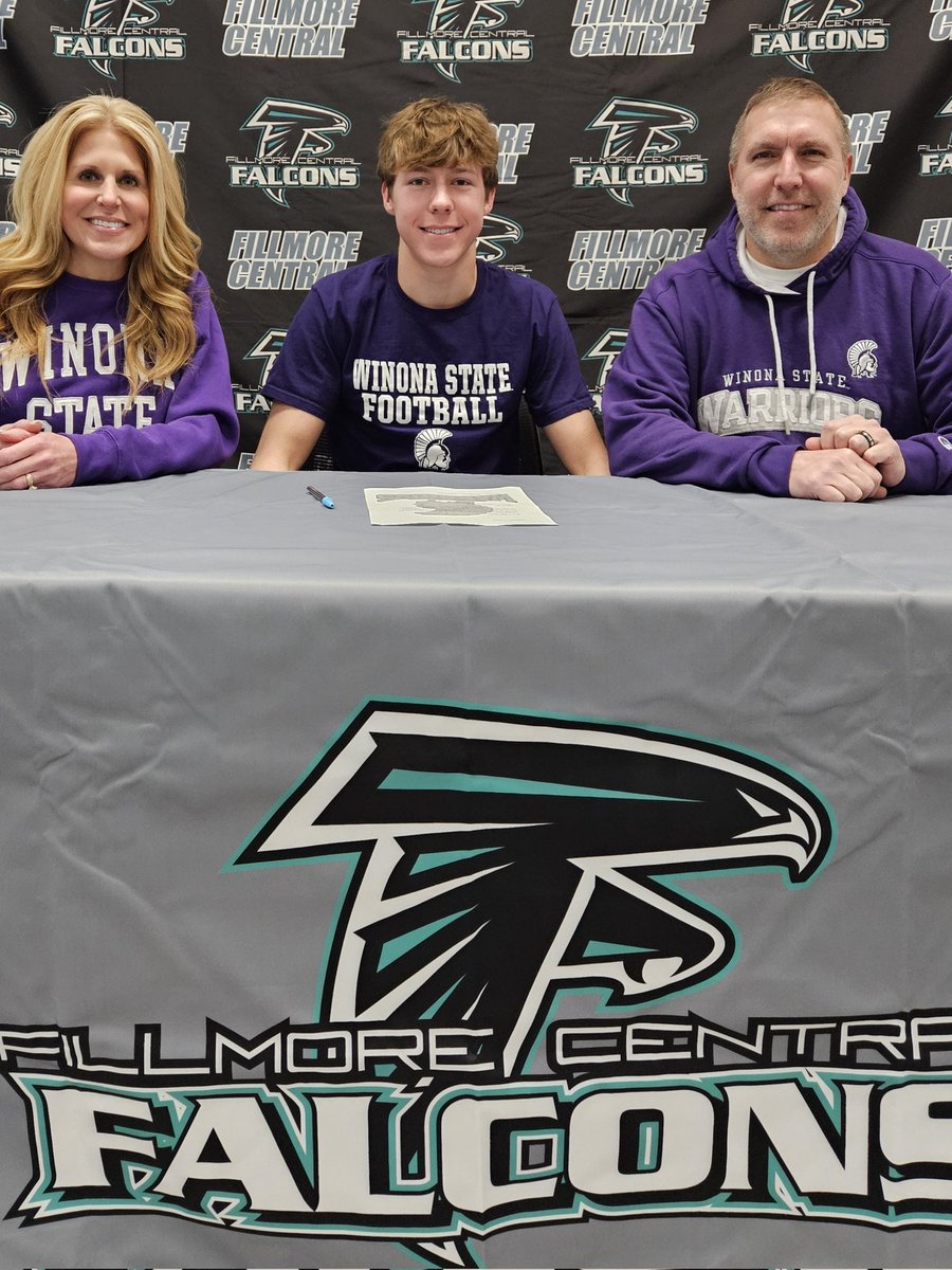 FCFalconSports's tweet image. Congratulations to Jayce Kiehne on signing to play football at Winona State University!