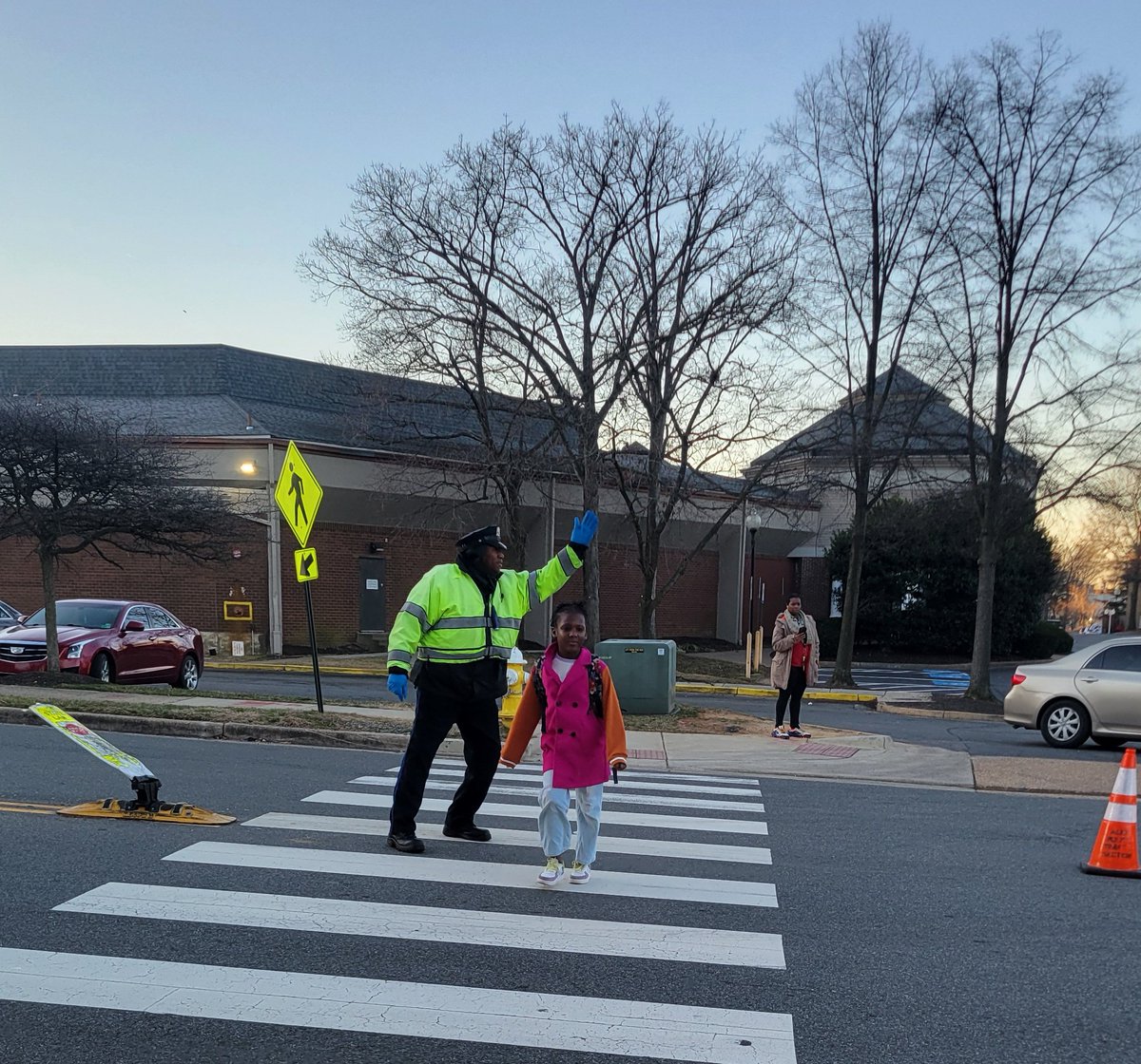 JohnAdamsElem's tweet photo. We know how lucky we are to have Mr. Richard Thomas for our amazing crossing guard. He makes sure our students and staff get to school safely, and he ALWAYS greets everyone with a smile and a wave. We are so happy he was selected as Virginia's Most Outstanding Crossing Guard. https://t.co/mLxVE6OThb