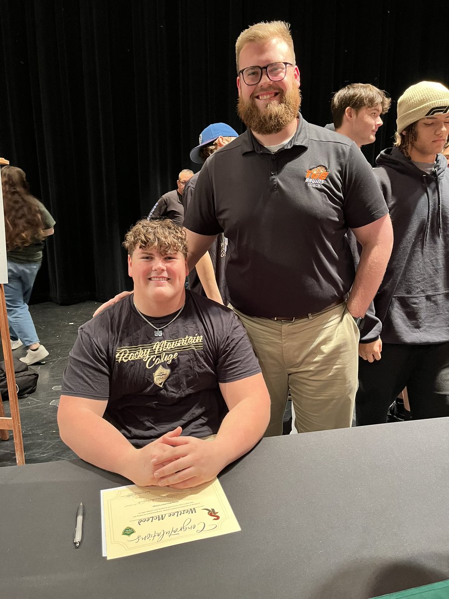 AndrewSimekAZ's tweet photo. Congratulations @McleodWestlee on your signing today. I couldn’t be more proud of this young man who worked so hard and did all the right things to get to this day. https://t.co/OaLrKOf6yq