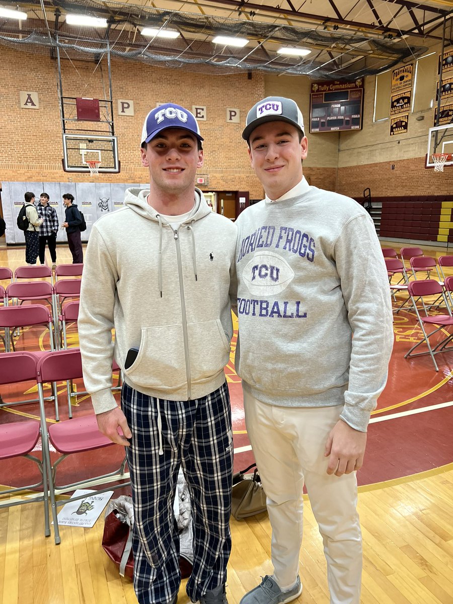 Congrats my boy!! Only up from here, great things from you in the future!! <a href="/bisesi_sam/">Sam Bisesi 5⭐️</a>