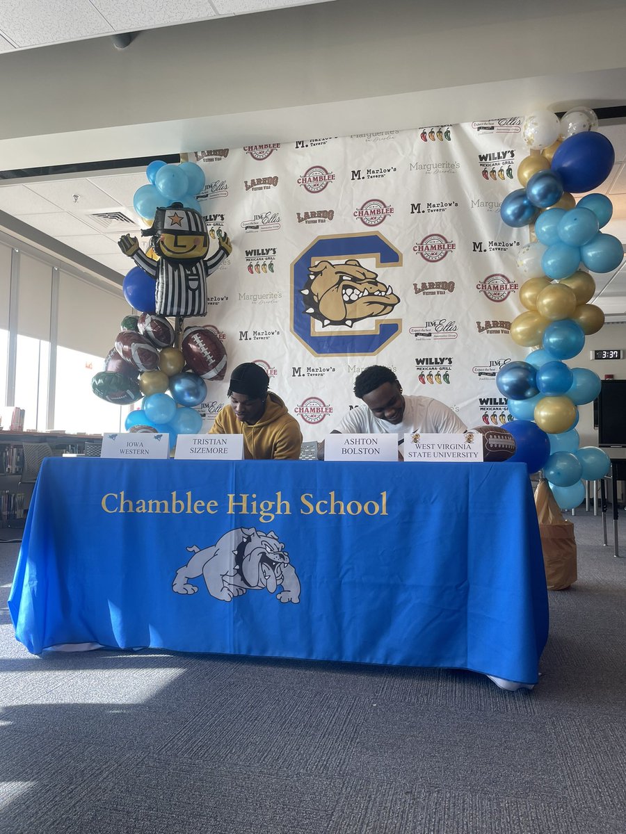 ChambleeFB's tweet photo. Congratulations to a couple Chamblee Bulldogs on signing to play football at the next level.

Tristian Sizemore - Iowa Western
Ashton Bolston- West Virginia State 

Thank you for all you’ve done for our school and football program. 

Go Dawgs! https://t.co/XWvi71ThnG
