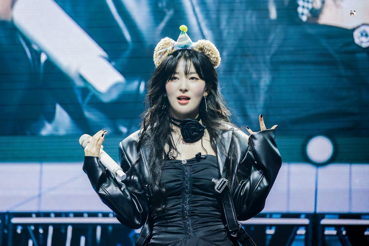 28reasons_210's tweet photo. 240207 슬기 생일 파티
슬기로운 Happy Day
S to G ROCK SeulGi
#슬기 #SEULGI https://t.co/HCF5kfRuTk