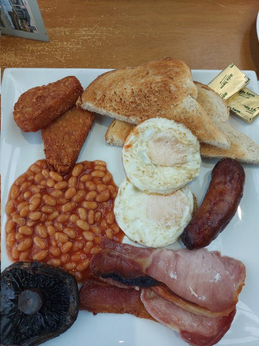 What a Wednesday ...I got the dick I wanted, a full English breakfast and  ice-cream..what more could