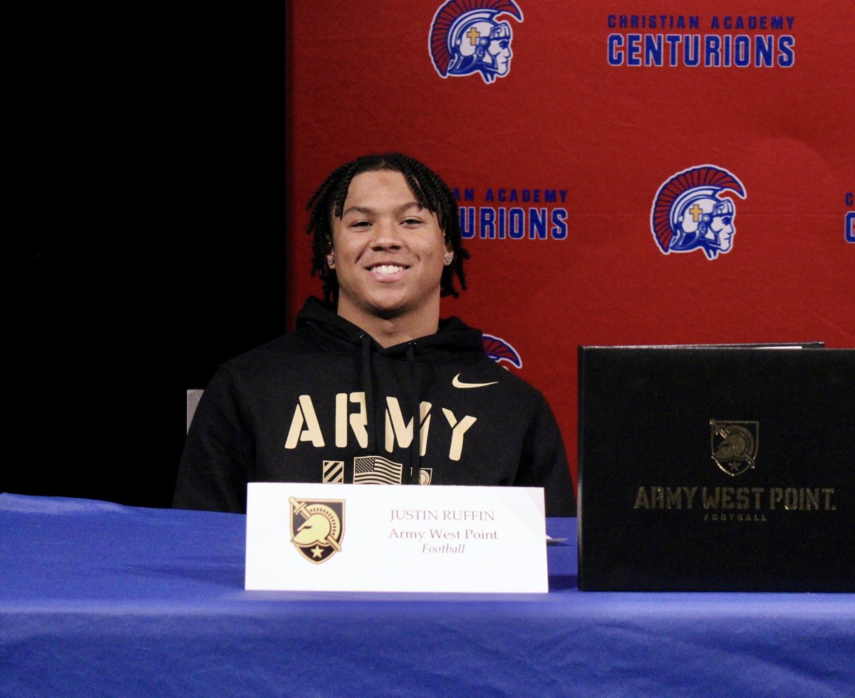 CenturionAD's tweet photo. Justin Ruffin, Army football https://t.co/oUIg4QSn9M