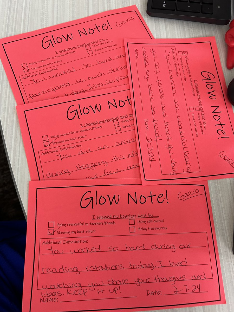 A glow note is a powerful tool in praising and motivating positive behavior from our Bearkats. They definitely help bring out the best! #BearkatBest @BlackBearkats @CyFairISD