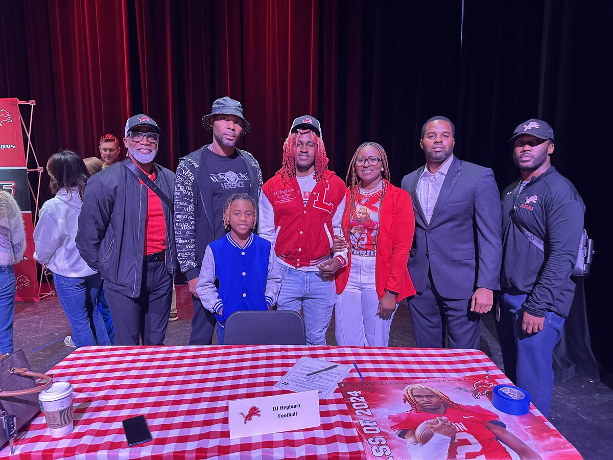 De’Rodrick Hepburn (@23issuess) on Twitter photo Beyond grateful for this moment 🙏🏾. But I’m not finished time to get better and bigger, this is only the first step 💯. THANK YOU <a href="/LeonLionsFB/">Leon Lions Football</a> for trusting me 🙏🏾. Thank you coach <a href="/mcgriff_tyrone/">Tyrone McGriff</a> for the opportunity and thank you <a href="/MrTNT21/">CoachTNorton</a> for shaping me into the man I am now. Beyond grateful for this moment 🙏🏾. But I’m not finished time to get better and bigger, this is only the first step 💯. THANK YOU <a href="/LeonLionsFB/">Leon Lions Football</a> for trusting me 🙏🏾. Thank you coach <a href="/mcgriff_tyrone/">Tyrone McGriff</a> for the opportunity and thank you <a href="/MrTNT21/">CoachTNorton</a> for shaping me into the man I am now.