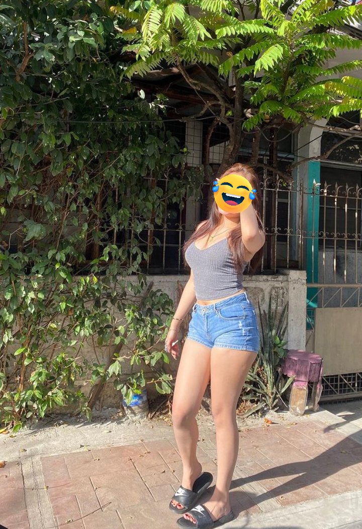 Ash_20233's tweet photo. vitamin D now ☀️, vitamin Dick later 😂 https://t.co/hMpwUo0om4