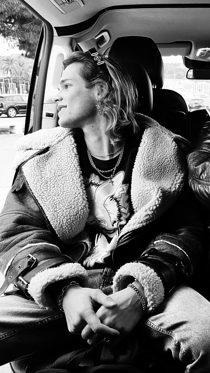 <a href="/__pinkheart_/">vittoria💫</a> l’uomo della mia vita è solo uno ora