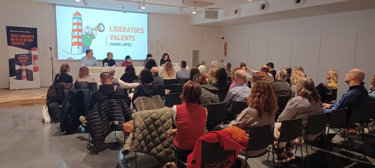 Avui Petita història de #LideratgesValents a Vic, amb l’estimada Pilarin Bayés, referent en la divulgació del patrimoni social, cultural i històric del nostre país des de la il•lustració. També han participat <a href="/alegre_rebel/">Laura Alegre</a>, <a href="/CasadevallS/">Sílvia Rodriguez Casadevall</a>, <a href="/PauGaMaQ/">Pau Gaitán</a>, <a href="/FiloPresegue/">Filo</a> i <a href="/soniablasco9/">Sònia Blasco</a>
