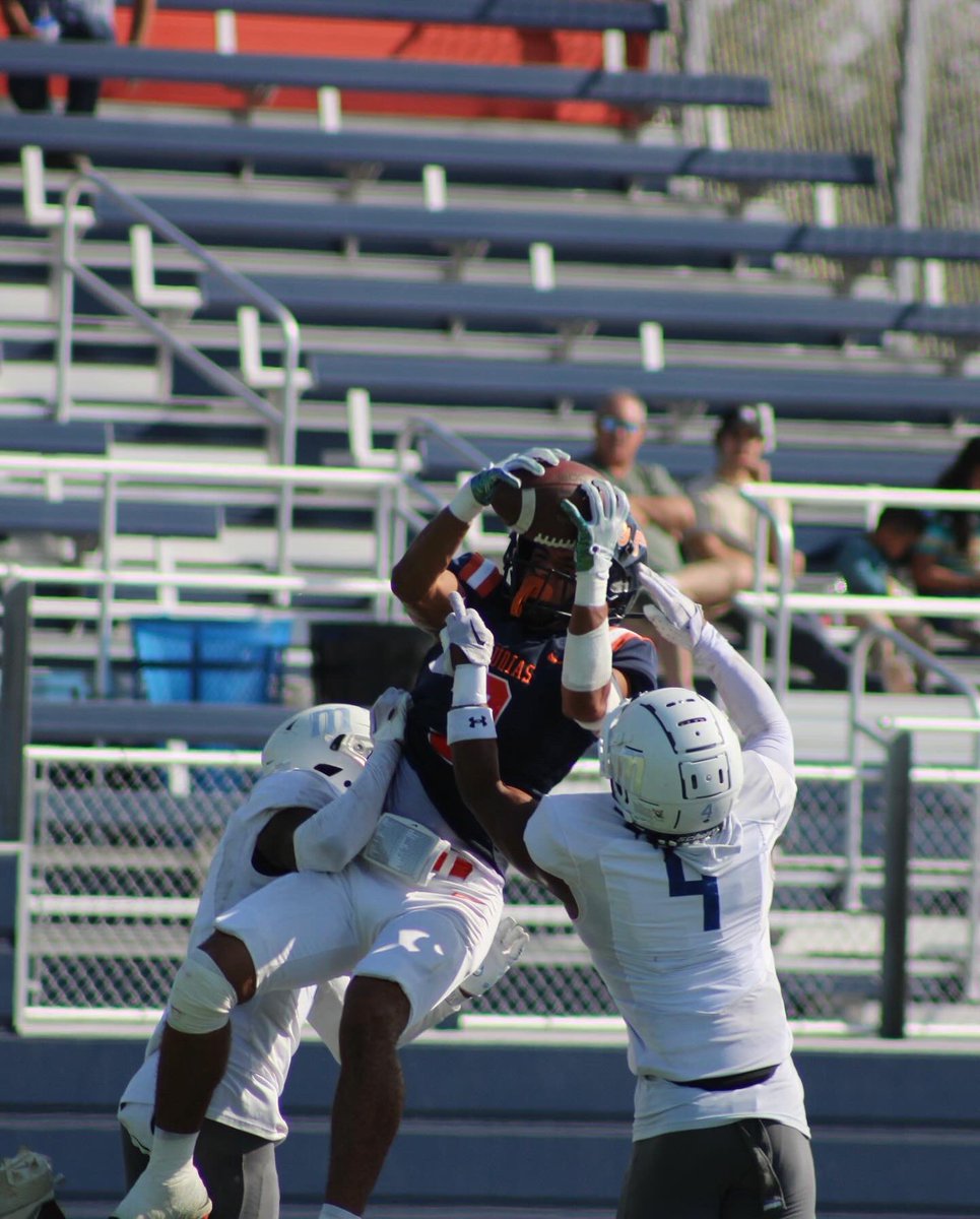 aj_dixson tweet media