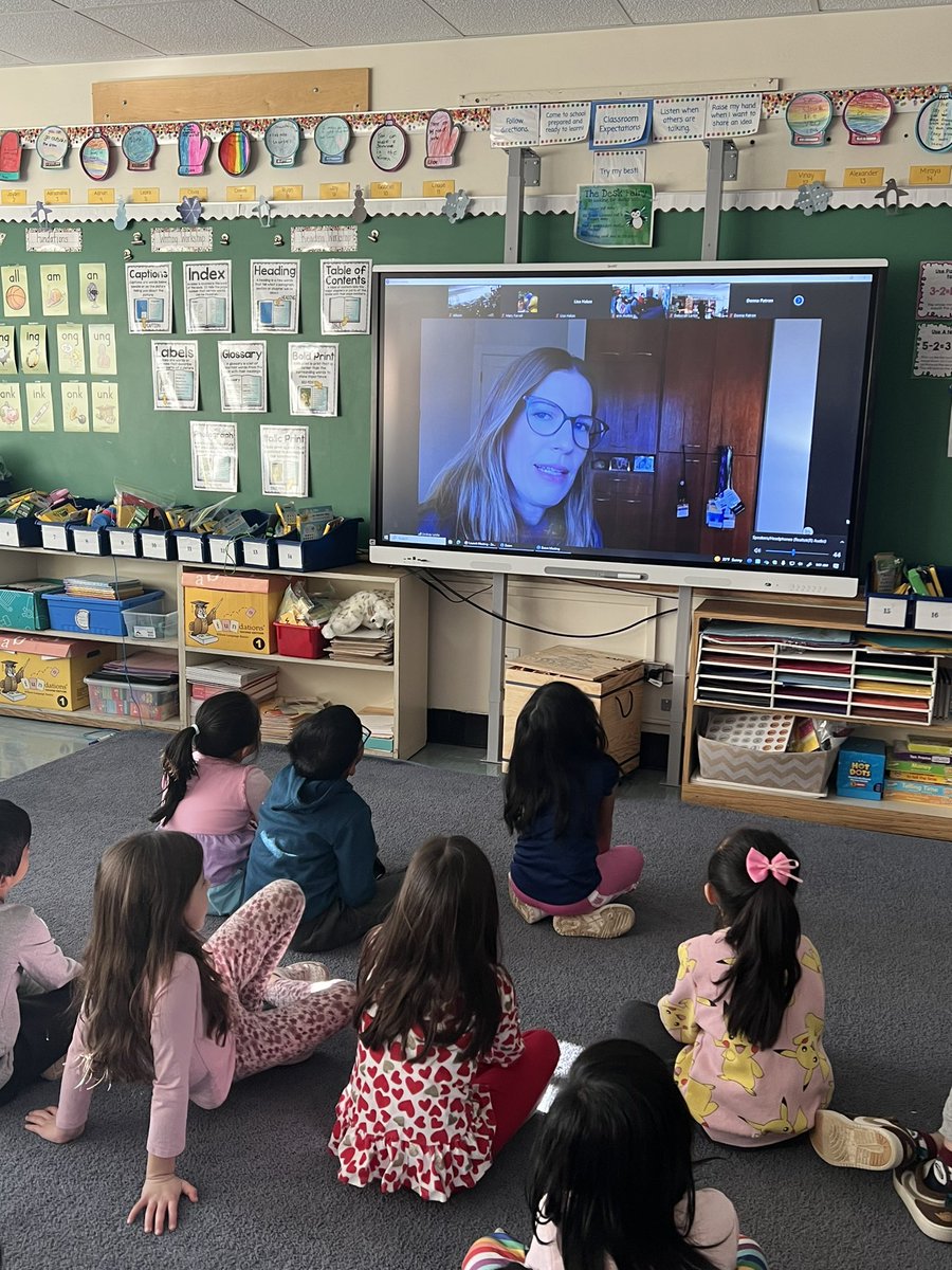 AHammond386's tweet photo. Thank you @librarian_melia for setting up another wonderful #WorldReadAloudDay  at Jackson! @A_RiveraNY https://t.co/3ubABueHMB
