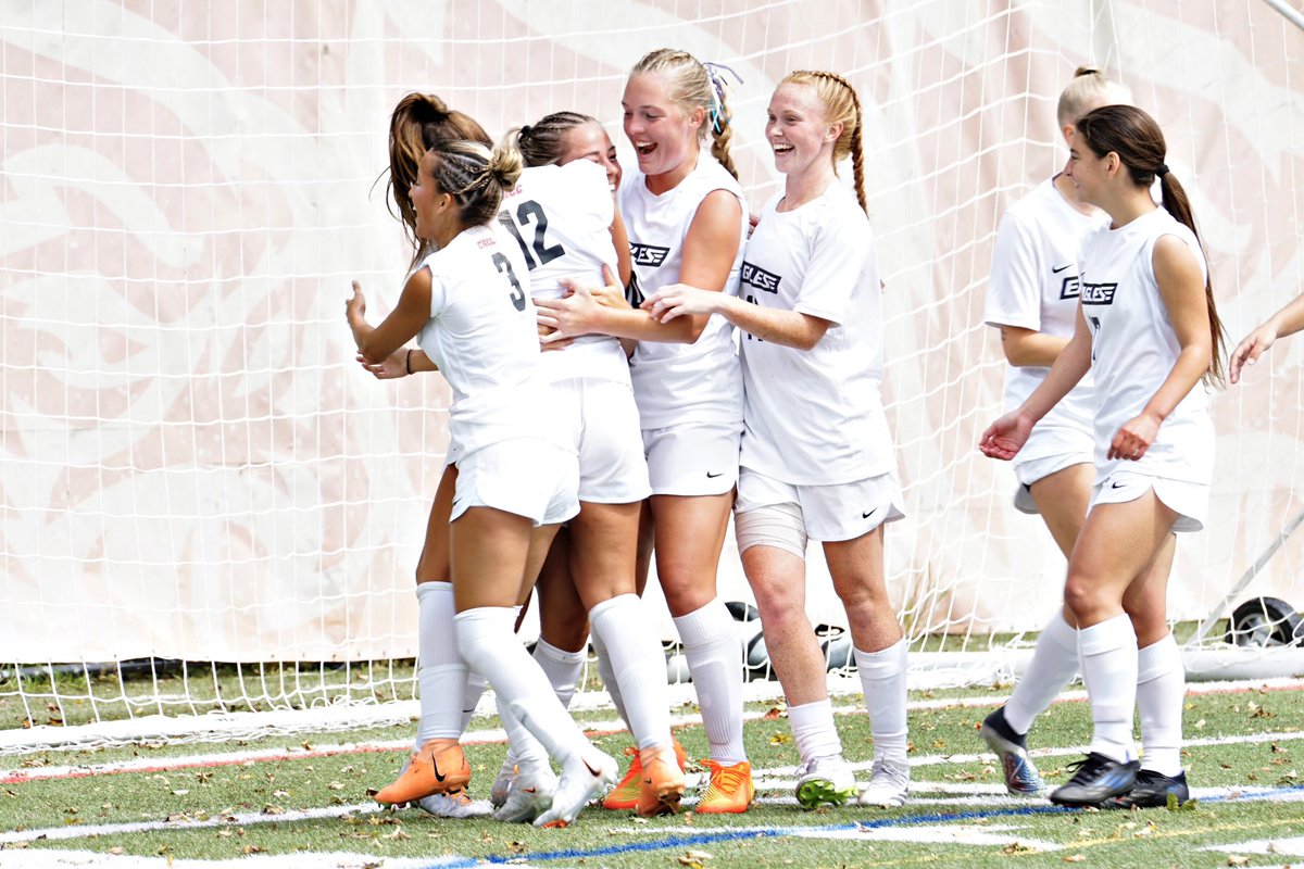 KloetzerReese's tweet photo. National Women’s and Girls in sports day ❤️⚽️ https://t.co/vK9zuUPais