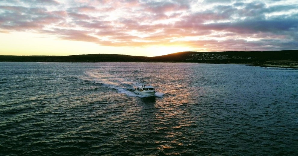 GeoscienceAus's tweet image. 🌊 Do you need seabed mapping data? Share your data needs with the AusSeabed Survey Coordination tool to increase exposure and boost the opportunity for collaborations! 👉 bit.ly/3L0Z49o to submit your Areas of Interest!
#oceans #marinescience #seabedmapping #oceannews