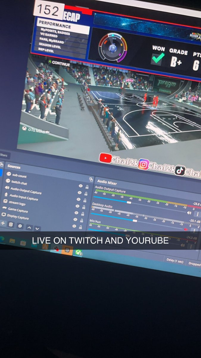 Chal2kYT's tweet photo. LIVE ON TWITCH AND YOUTUBE RN COME SUPPORT THE LIVE https://t.co/4fyd6he8bx