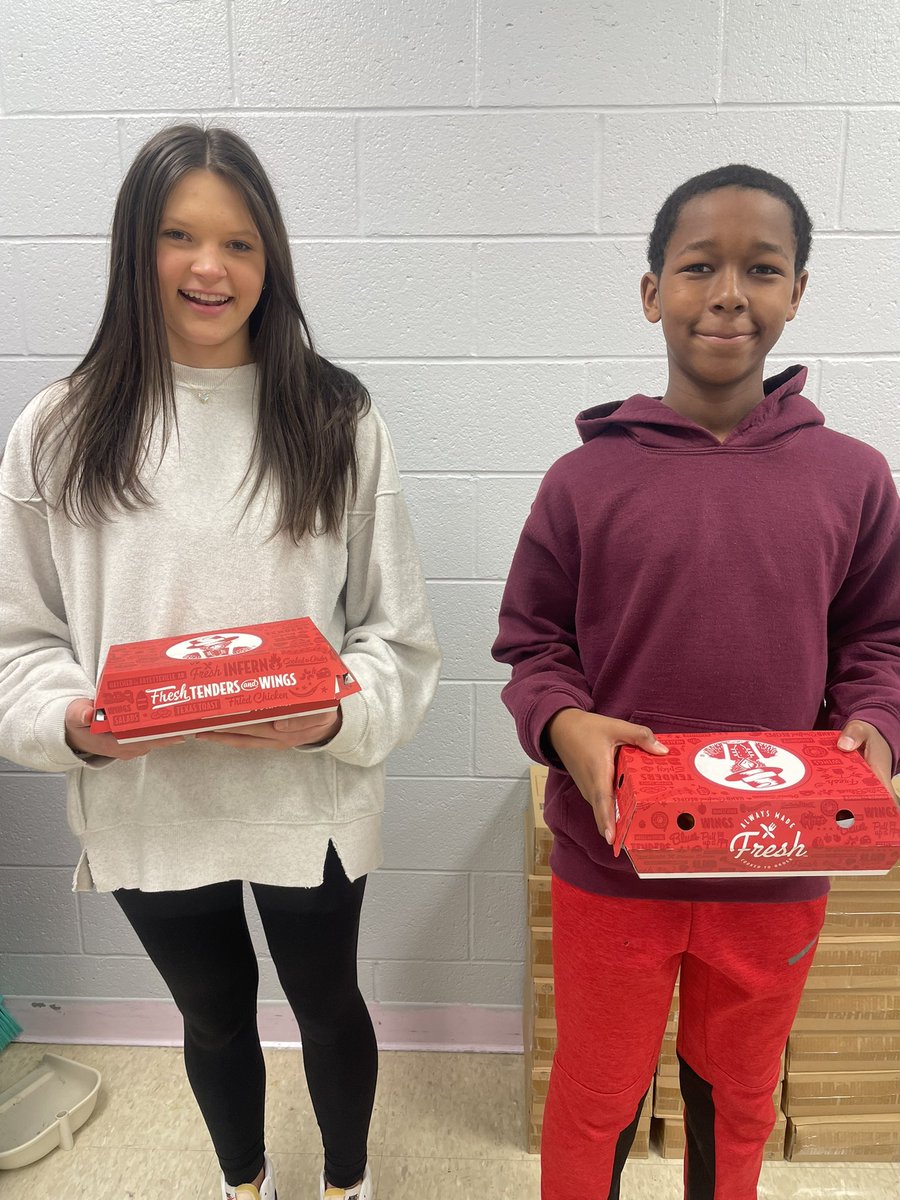 Congrats to 6th grade (Mya, Alexander, and Jacameron), 7th grade (Nathan & Aida), and 8th grade (Brandon & Jenna Claire) for being chosen as DCMS students of the month & displaying Patience. Shout out to Slim Chickens Southaven for supplying lunch! #TeamDCS @slimchickens