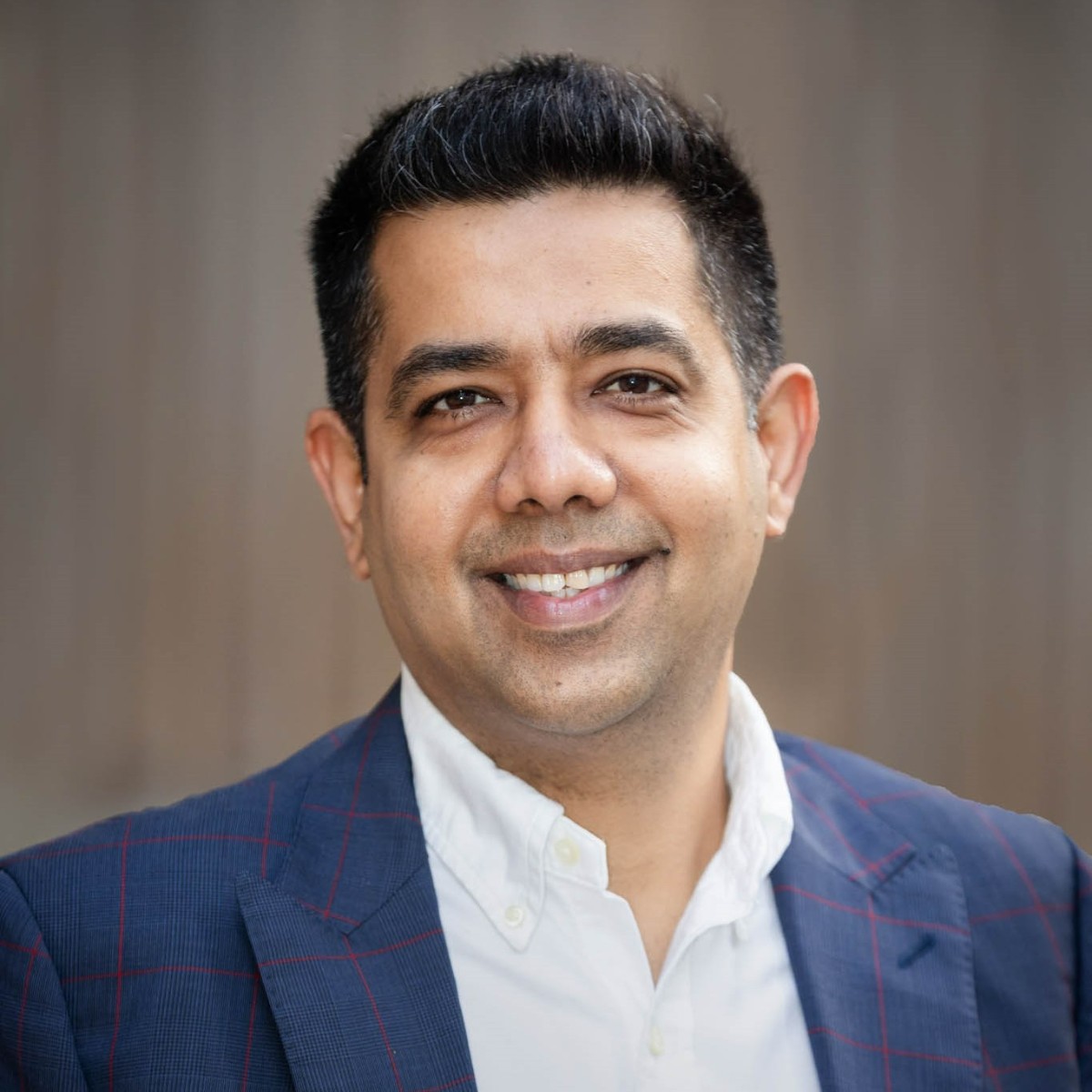 A big congratulations to @UQPharmacy's Associate Professor Amirali Popat who is among four #UQ @FulbrightAUS scholars. Find out more: brnw.ch/21wGM6D #Health #Pharmacy #Aphasia @popatlab