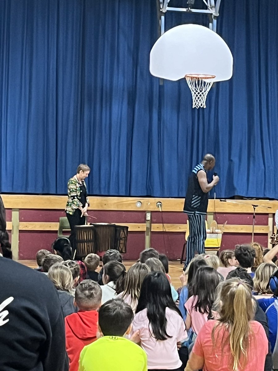 Who doesn’t love a quick trip to Africa on a Wednesday morning with a huge dance party!!! We learned about instruments, counties in Africa …. And dances!! Thank you to the Africa Festival of Arts and Culture Society for presenting to our school today <a href="/AdesElem/">Astral Drive Elem</a> #6Hunter