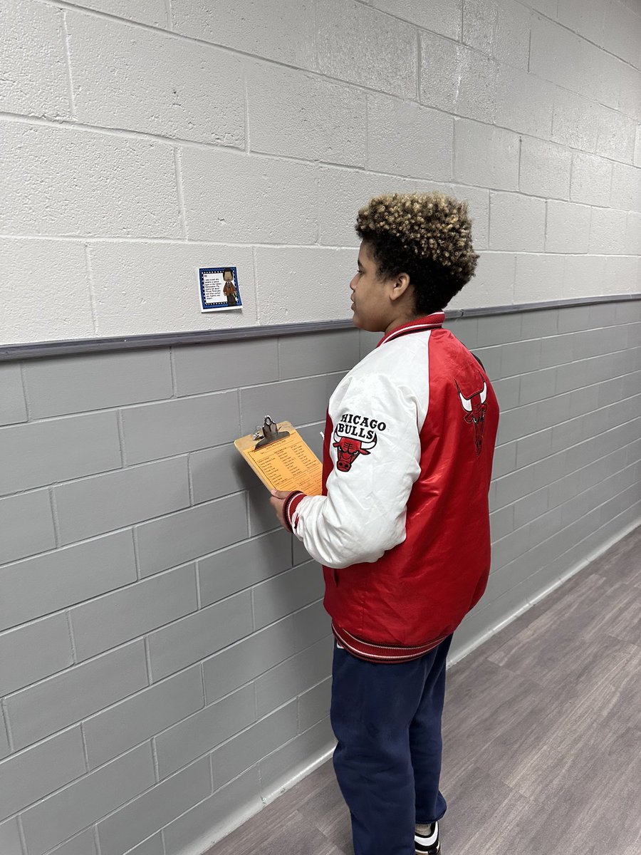5th graders at Northeast participated in a school-wide scavenger hunt for influential African American figures, while learning about their lives and accomplishments. #BeEvergreen <a href="/Carrie_Berry_76/">Carrie Berry</a> <a href="/AmandaHattar/">Amanda Hattar</a>