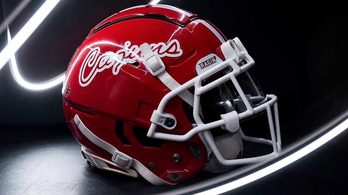Really grateful for the past year in Buffalo - especially the great players, coaches, and staff. 

Excited to be heading back home! 
🤟🏼 <a href="/RaginCajunsFB/">Louisiana Ragin’ Cajuns® Football</a> #GeauxCajuns