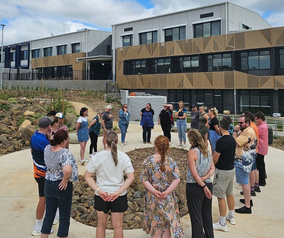adam_voigt's tweet photo. Circles in action across the country!

#realschools #partnership #culture #restorativepractice #teacher #teaching #students #school #schoolrelationships #schools #education #ProfessionalLearningDay #InClassSupport https://t.co/zvUaHCS0TK
