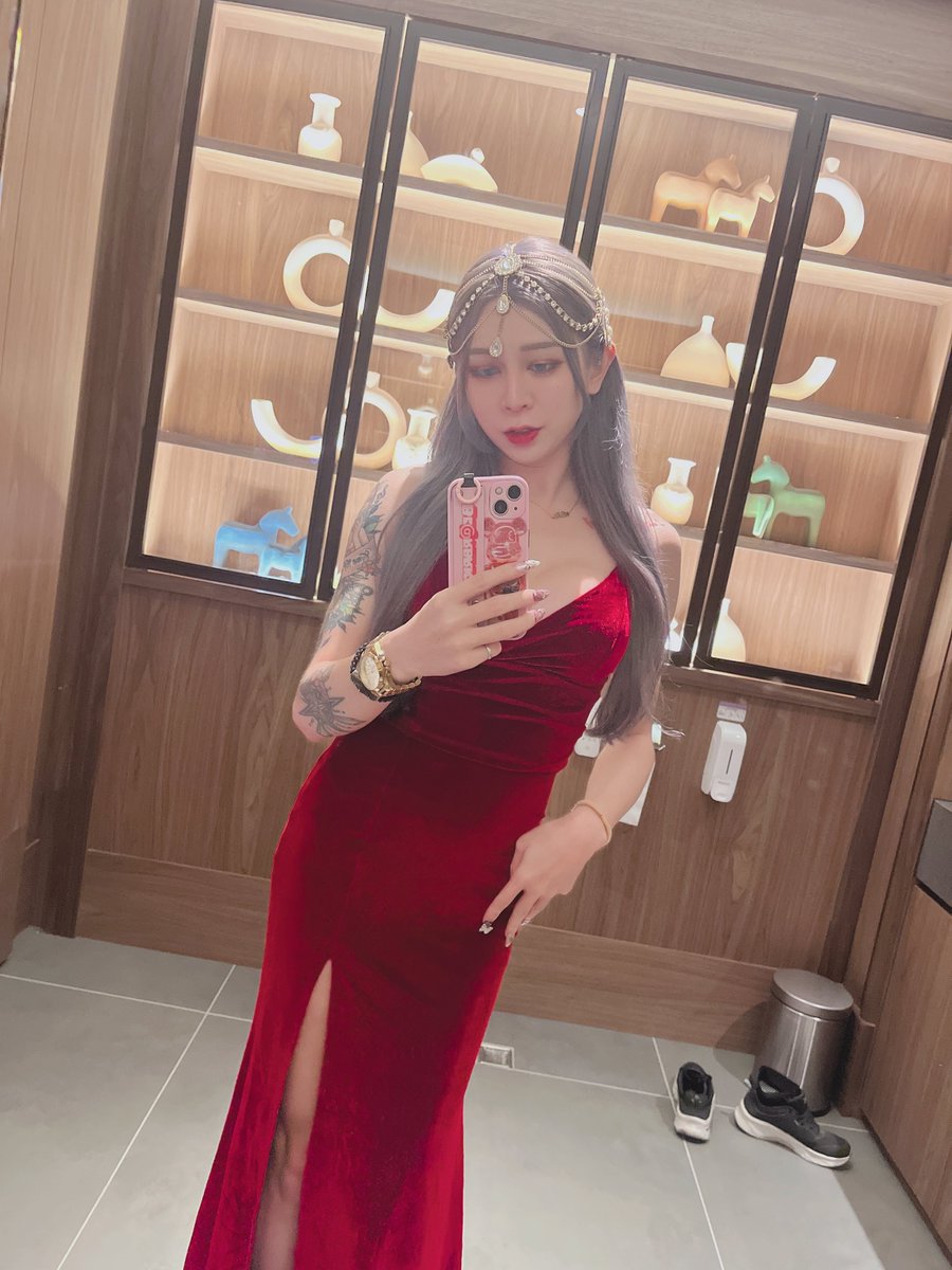 紅裙是我妖豔的代號❤️