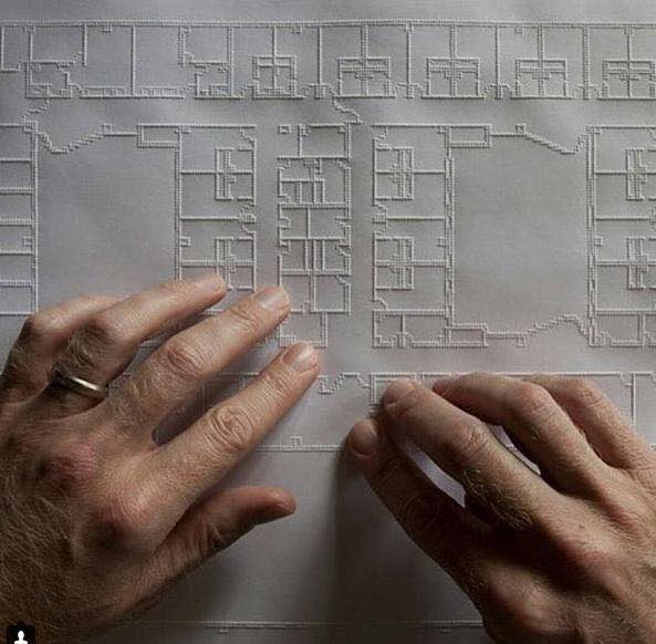 Planos de arquitectura en Braille, para personas con deficiencia visual.