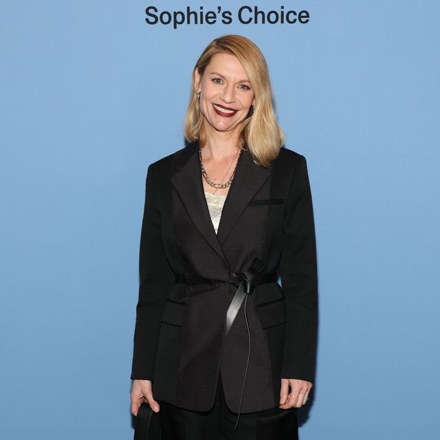 Claire took to the red carpet in a stylish monochrome suit at the Sophie's Choice 40th anniversary screening on Tuesday (6 February). #clairedanes