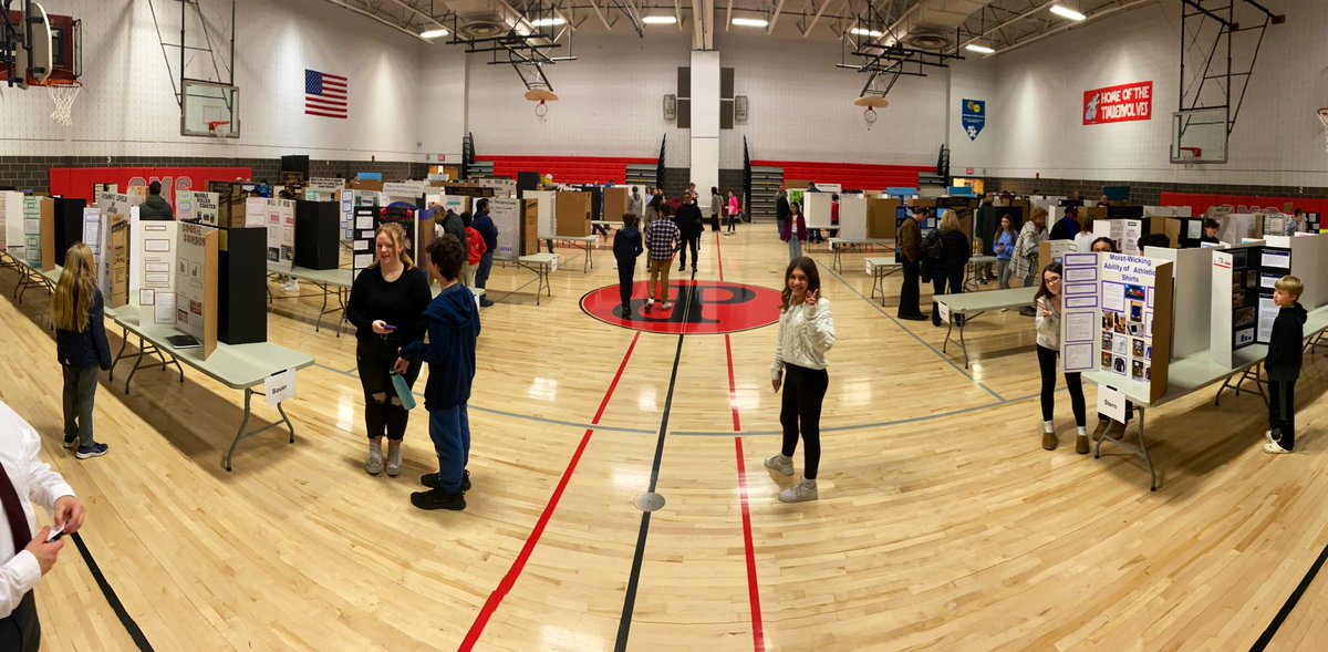 AvengersScience's tweet photo. The 2024 @SpringhouseMS science fair is underway! This year we have almost 350 Google Slide Presentations and Display Boards! Inspired by these future STEM leaders of the Lehigh Valley! #ourbestsms #psdstem https://t.co/cJcJJXAO0I