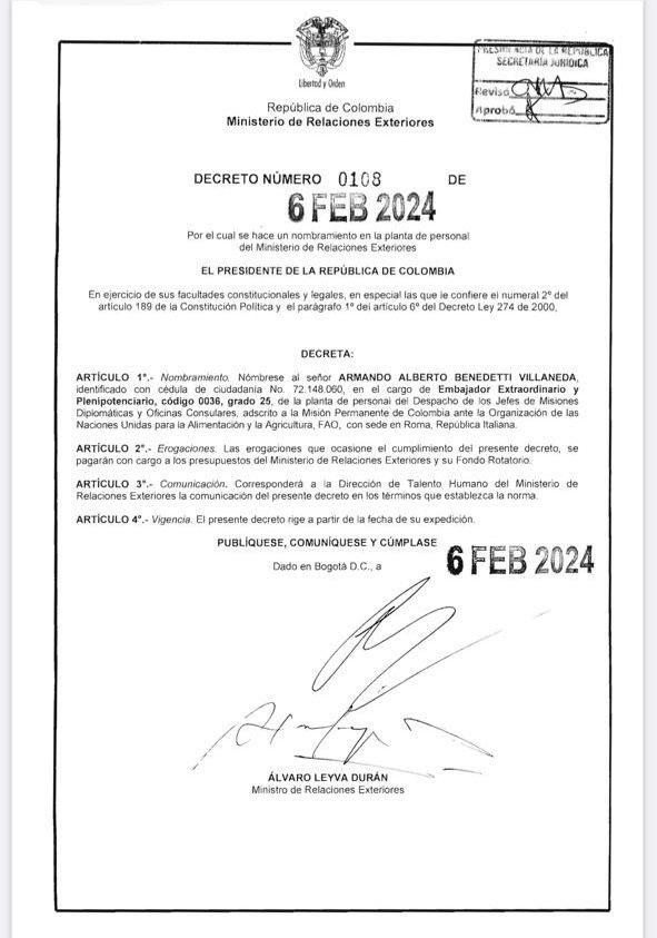 Petro nombrando a sus carceleros. Benedetti sabe todos los secretos y las artimañas que usaron para ganar las elecciones. Hace unos días Álvaro Leyva le llamaba “drogadicto” y hoy firma el decreto para hacerlo embajador. ¿Ese era el cambio que le prometieron a los más humildes?