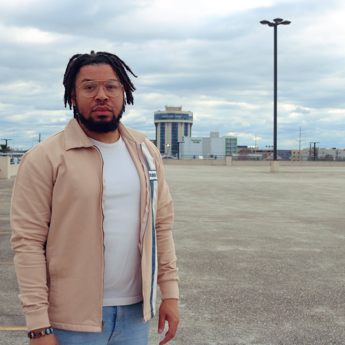 nola_prince's tweet image. it’s a 32 year old 🎉♒️🎂 #Feb5 #AquariusSeason