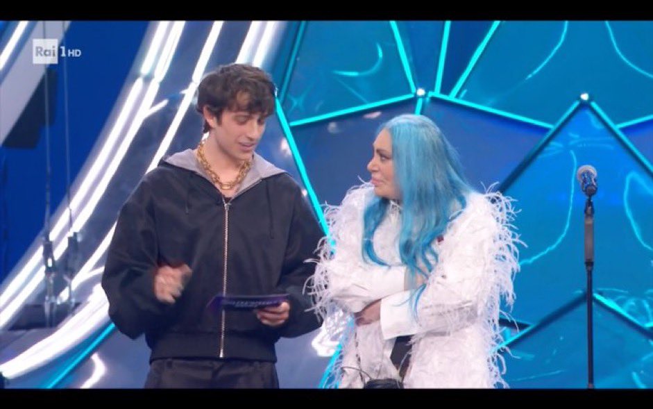 xxandreaxxxxx's tweet image. Dustin e Alessandra Celentano