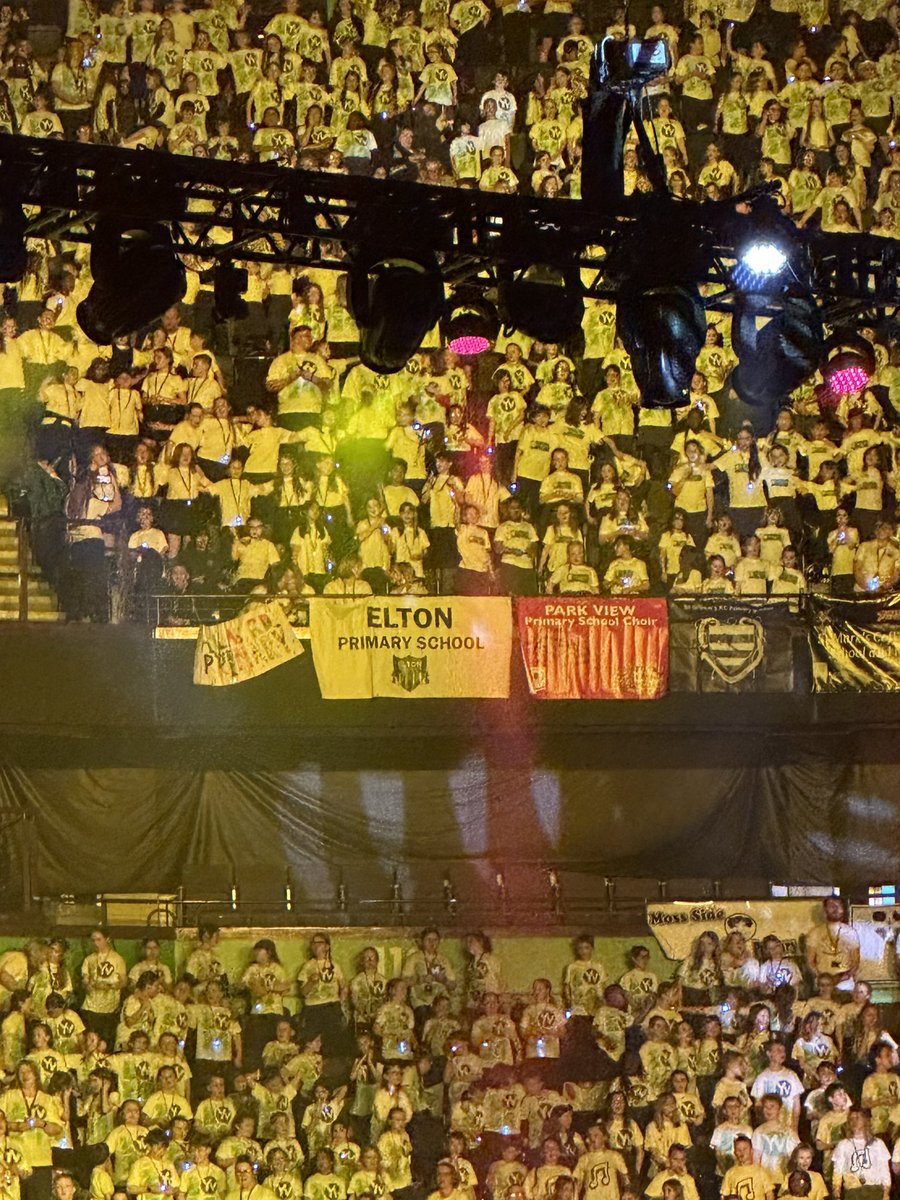 Well done to all the amazing young voices tonight 💚 <a href="/EPSElton/">Elton Primary School</a>