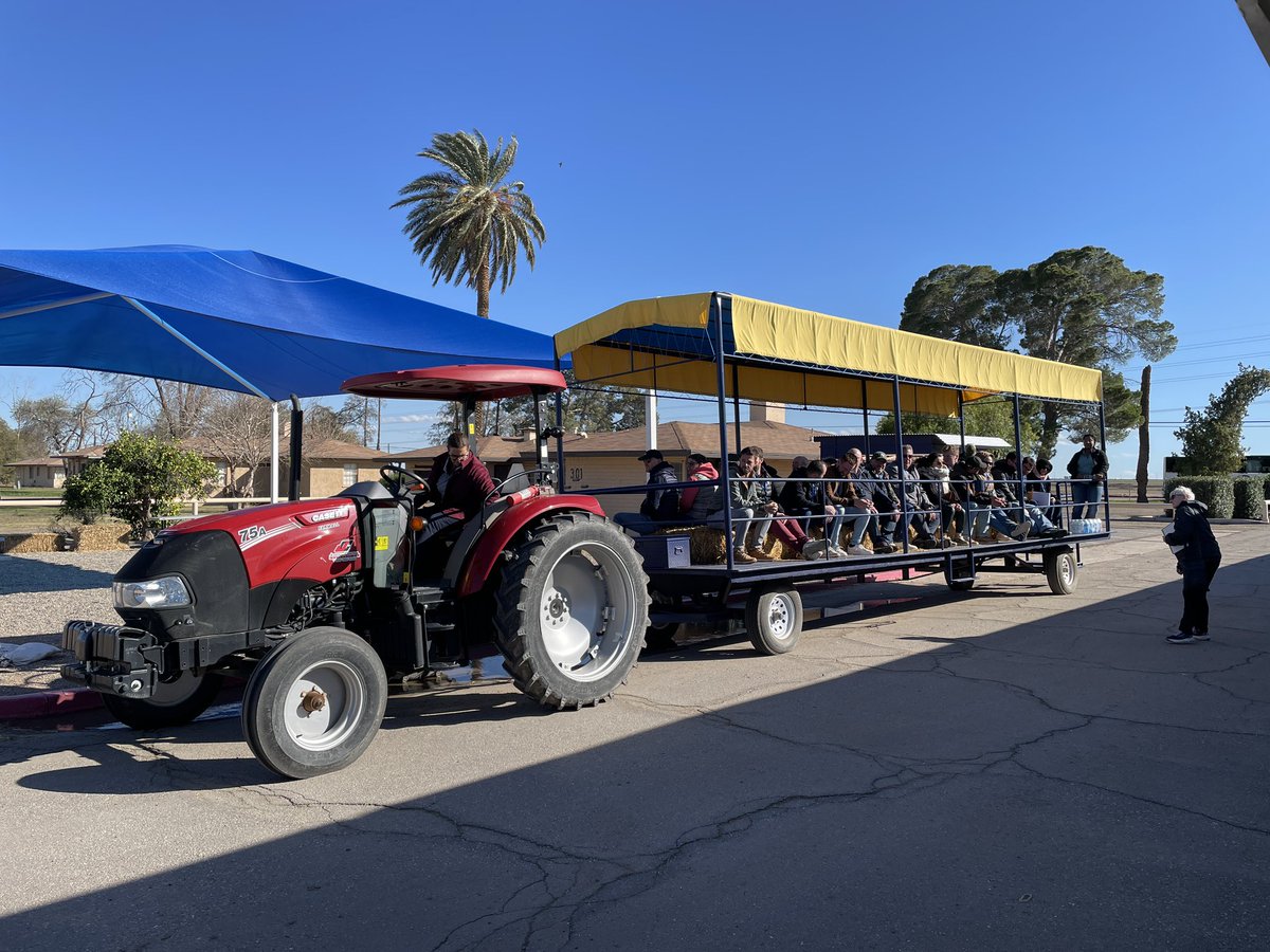 Bonjour! Our <a href="/UCFarmSmart/">UC Farm Smart</a> program is hosting a group of #French #vegetable #growers. They learn about our center research projects and vegetable production in our <a href="/ImperialCntyCA/">County of Imperial</a>