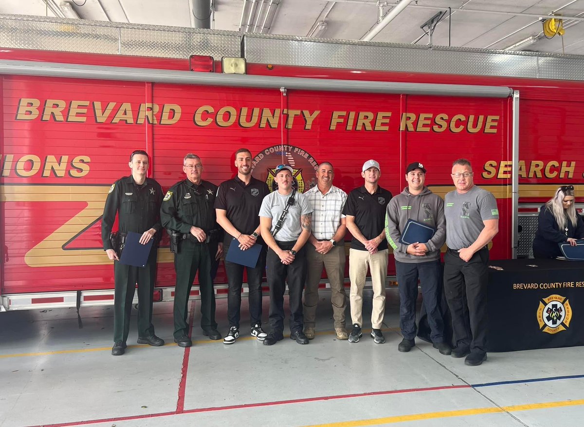 EMSOfficer's tweet image. No better way to celebrate Heart Month 2024! Recognizing our department&apos;s EMS champions, law enforcement partners &amp;amp; citizen responders for the successful resuscitation of a SCA victim. #ItTakesAVillage #BCFREMS #HPCPR #ROSC #EMS #EMSOfficer #HeartMonth2024 #OurHearts #BCFRCares