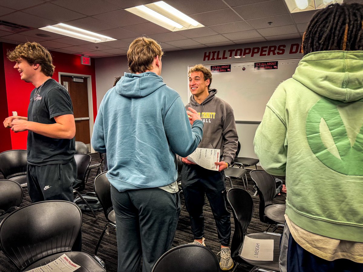 The Hilltopper CLIMB (@hilltopperclimb) on Twitter photo Preparing to be a professional 🤝🔴
Another strong day with <a href="/WKUFootball/">WKU Football</a>’s Defense working through Elevator Pitches for the upcoming NIL & Career Fair, as well as other opportunities for growth!
#HireAHilltopper Preparing to be a professional 🤝🔴
Another strong day with <a href="/WKUFootball/">WKU Football</a>’s Defense working through Elevator Pitches for the upcoming NIL & Career Fair, as well as other opportunities for growth!
#HireAHilltopper