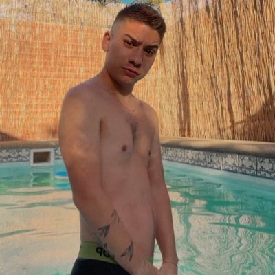 Twink_rm's tweet photo. #NuevaFotoDePerfil https://t.co/JdDGwKLMAs