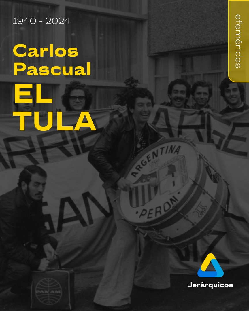 Jerarquicos1's tweet photo. 🥁 Carlos Pascual, EL TULA 🥁
1940-2024
Falleció el histórico hincha de la Selección Argentina, que la acompañó en cada mundial y campeonato desde 1974.
El Tula fue además un destacado militante peronista.
#jerárquicos #eltula #fútbol https://t.co/uQ9NYxo8HC