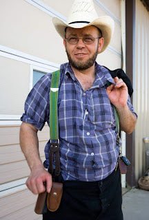 ndrewwk's tweet image. @logantede speaking of the #doukhobor who’s the #hutterite you got throwing 2nd brick