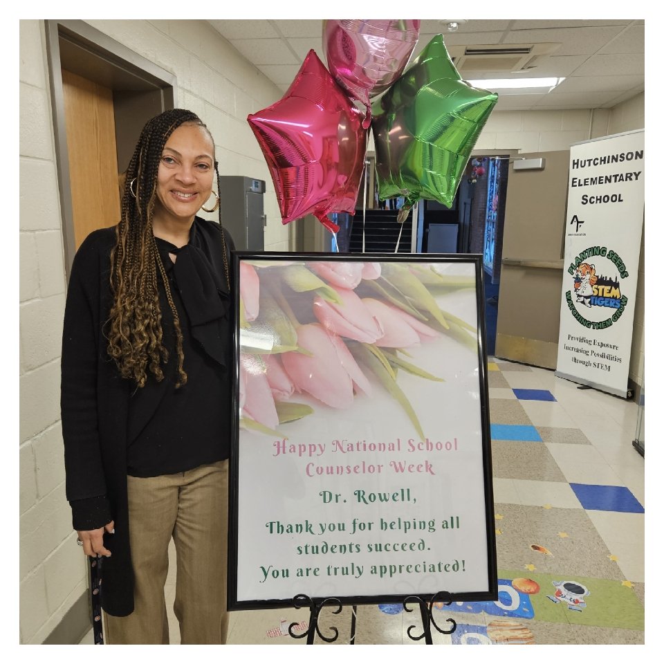 We say THANK YOU to our wonderful school counselor. Happy National School Counselor Week! You are simply the BEST!@APSHutchinson @apsupdate @drkalag @MJStJoy @ShaleeceLong