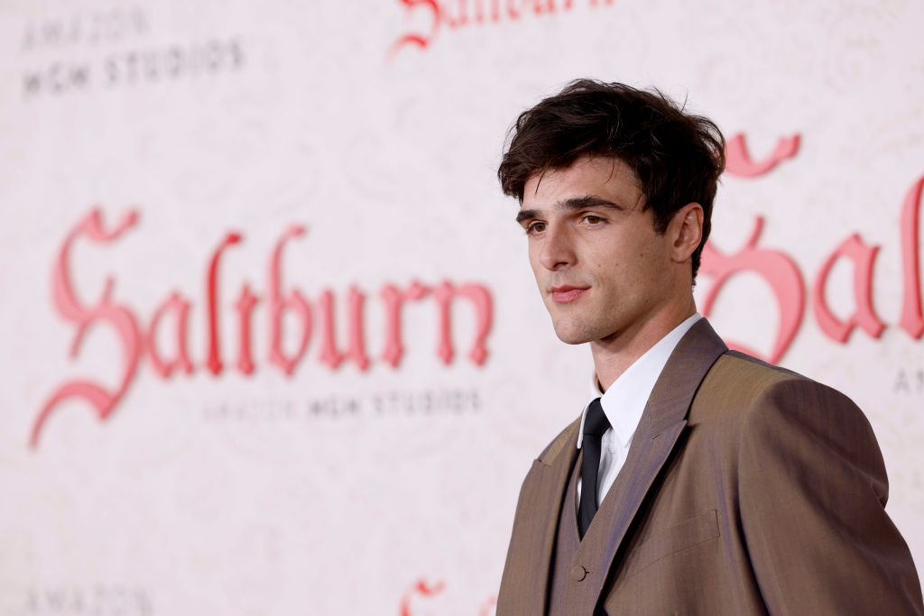 103.7 KISS FM (@kisschattanooga) on Twitter photo Saltburn actor Jacob Elordi is in trouble with the law in Australia for allegedly assaulting a journalist.
🎧: bit.ly/49rK3da <a href="/TheBruShow/">The Bru Show</a> Saltburn actor Jacob Elordi is in trouble with the law in Australia for allegedly assaulting a journalist.
🎧: bit.ly/49rK3da <a href="/TheBruShow/">The Bru Show</a>