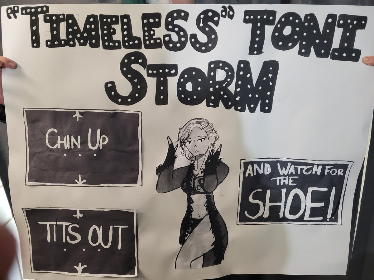 Sign my daughter made for the Phoenix AEW show tonight! <a href="/ToniStorm_____/">Toni Storm</a>  she drew the photo herself! <a href="/TonyKhan/">Tony Khan</a> #aew #AEWDynamite #AEWCollision