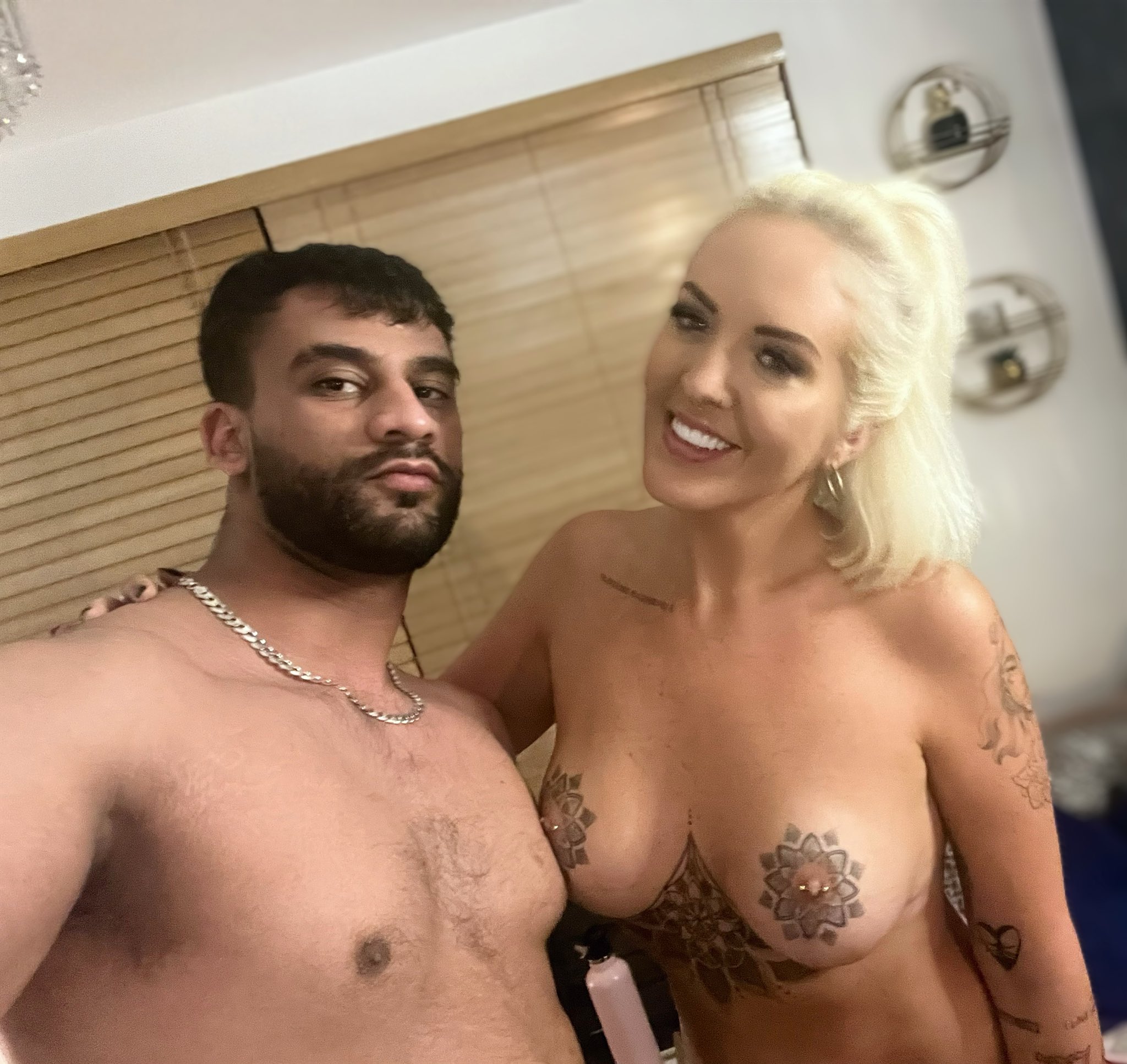 I just got fucked by @itsbigcockkhan 😛😛😛 https://t.co/fG39yiRcKM