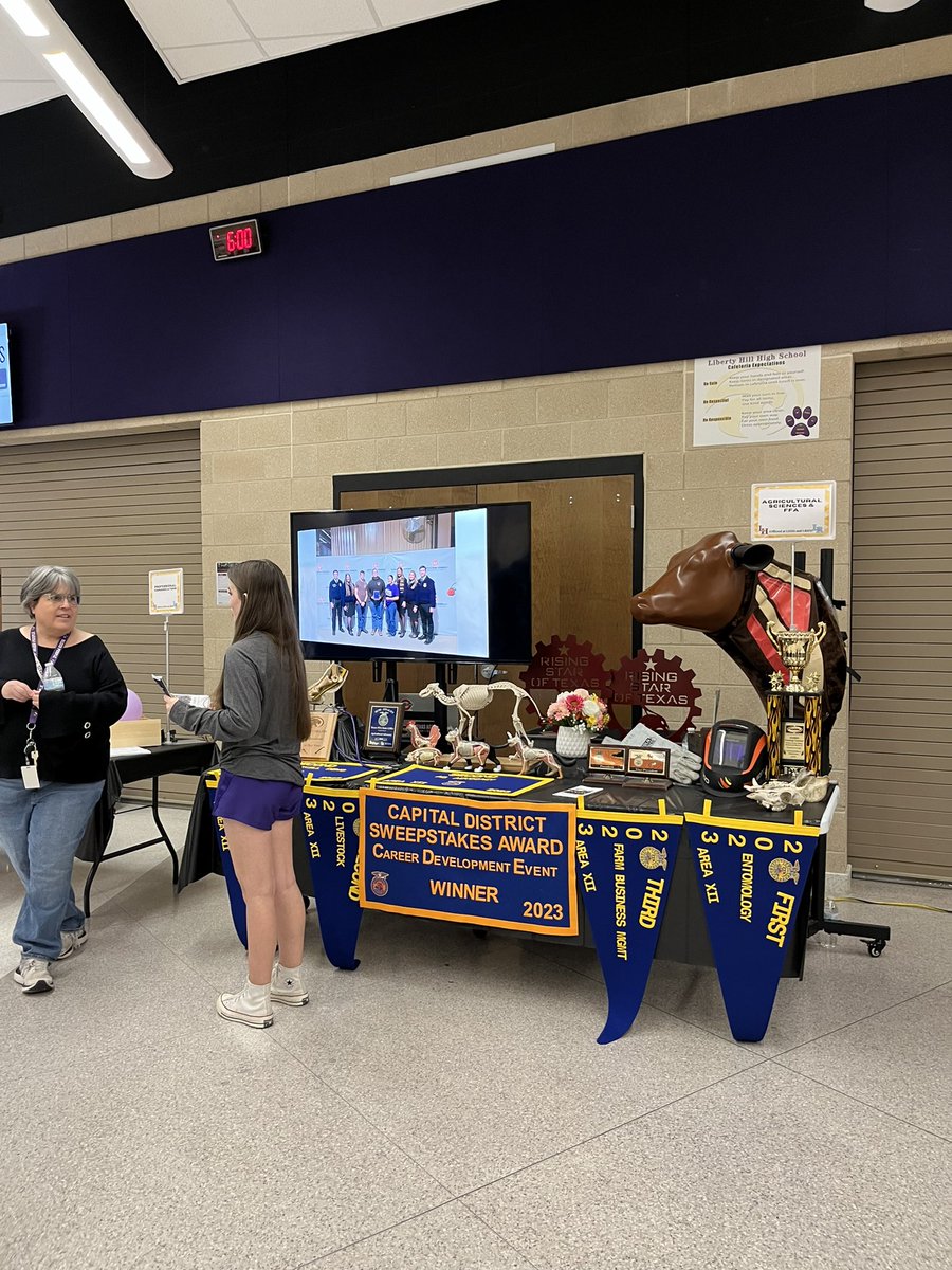 LHHS UIL ACADEMICS tweet media
