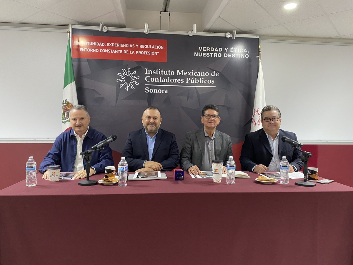 AvelinoCastro6's tweet photo. Entusiasmado de poder trabajar en equipo con grandes líderes y sus gremios @COPARMEXSON @GilbertoARB @JUVENTINOFELIX @CanacoHmo, para promover y generar capacitación profesionalizada para las empresas sonorenses. 

“Seminario Regional 2024: Gobierno Corporativo” https://t.co/EsTJRCRHWD