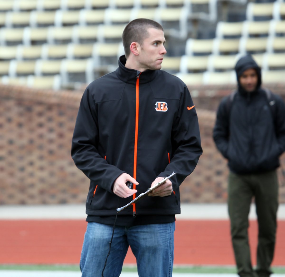 👏👏 congrats to former W&amp;M safety &amp; <a href="/Bengals/">Cincinnati Bengals</a> secondary coach Robert Livingston, who is expected to be named the <a href="/CUBuffsFootball/">Colorado Buffaloes Football</a>'s new defensive coordinator #GoTribe